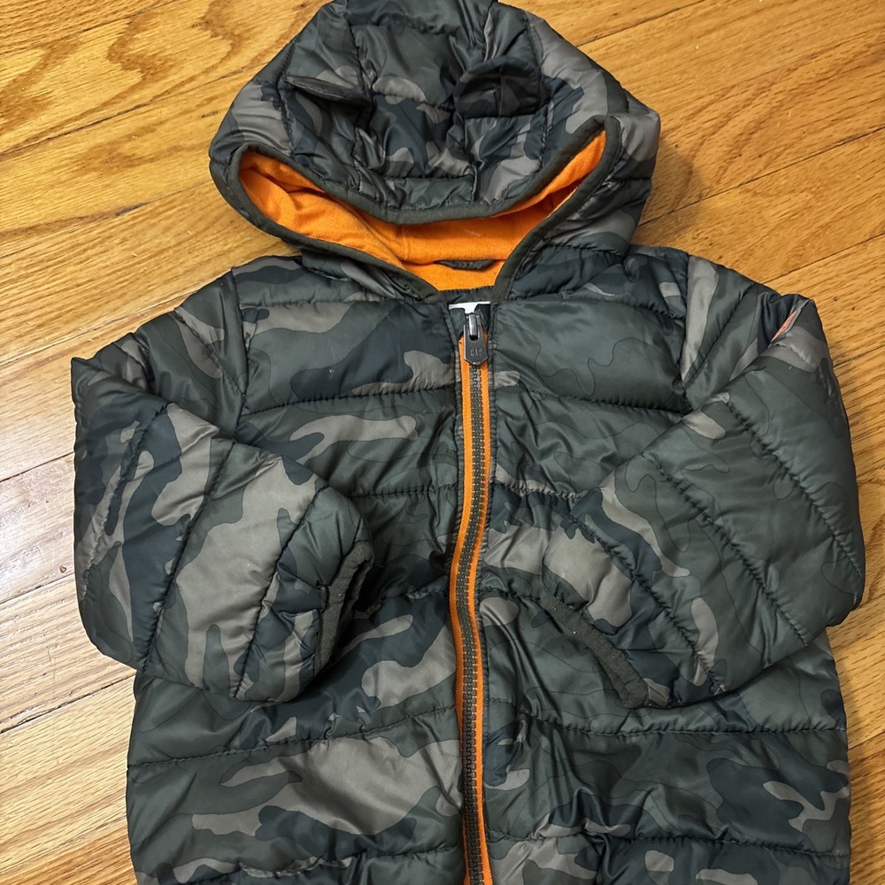 BabyGap 18–24 months camo boys winter puffer Jacket Coat camouflage